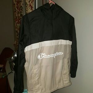 Two toned windbreaker